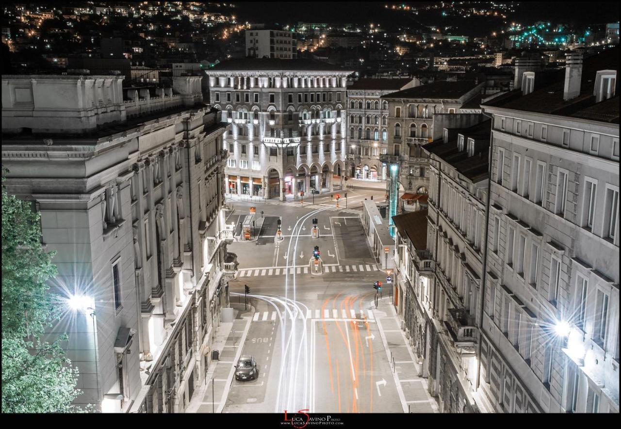 شقة La Boutique Del Vento - Esclusivo In Pieno Centro ترييستي المظهر الخارجي الصورة